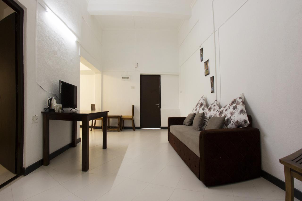 Velvet County Resort & Spa Lonavala Buitenkant foto